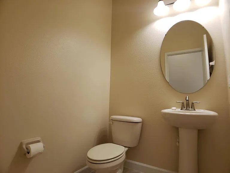 7449 Ella Ln — Photo 9