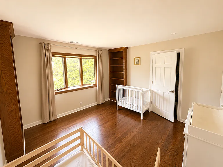 Guest bedroom 4