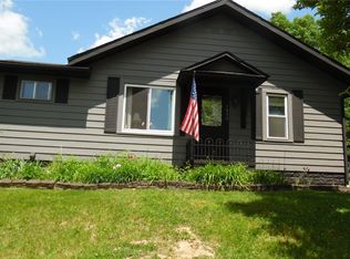1830 Chestnut St, Coshocton, OH