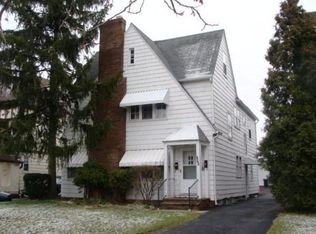 3675 Lindholm Rd, Shaker Heights, OH 44120