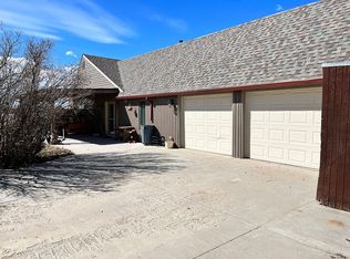 8410 Jack Rabbit Rd, Cheyenne, WY 82009