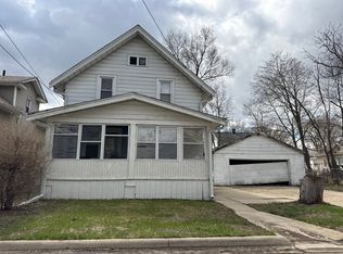 1114 Bruce St, Rockford, IL