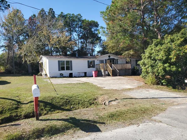 1520 Brookvale Dr, Tifton, GA 31794