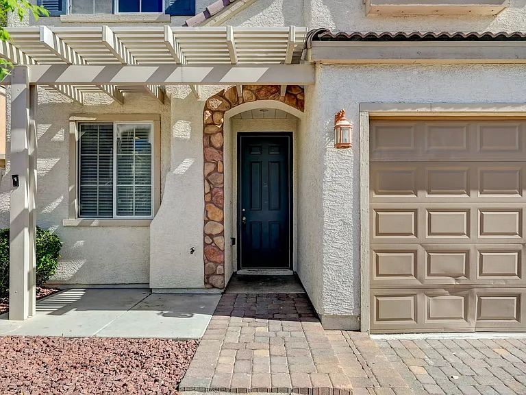 6182 Tillman Crest Ave — Photo 3