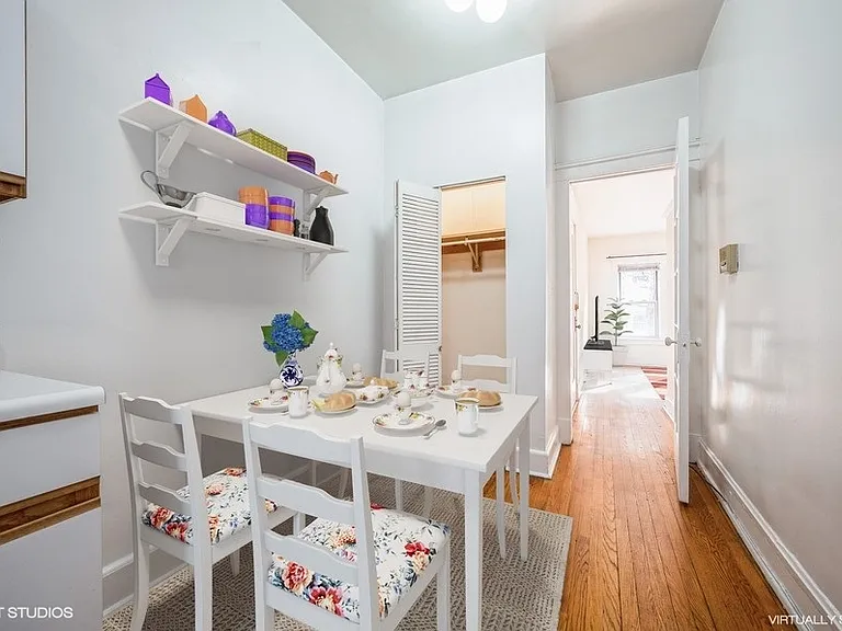 2322 W Wilson Ave #2 — Photo 6