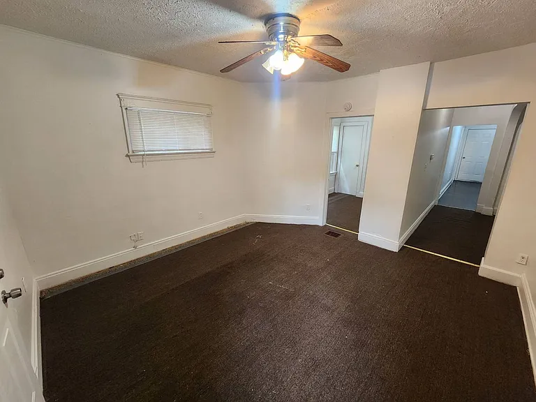 536 E 117th St Cleveland, OH 44108 — Photo 17