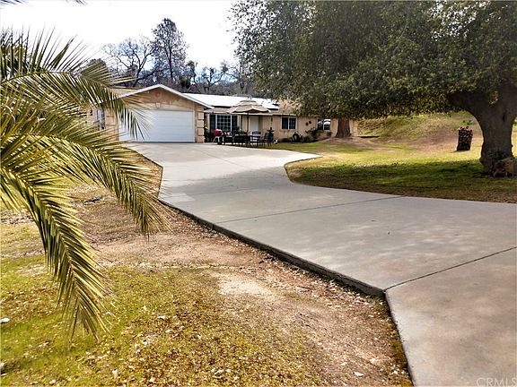 3rd image of 31185 Wild Berry Ct
