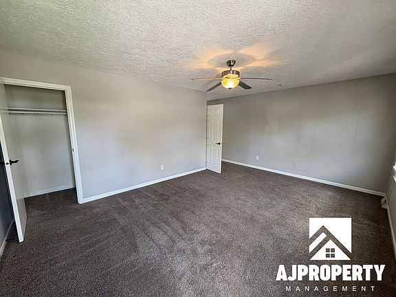 2nd image of 3302 S Lincoln Ave