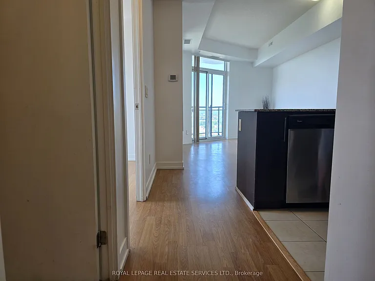 840 Queens Plate Dr #1305 — Photo 2