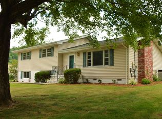 104 Longwood Rd, Bristol, TN 37620