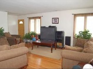 12N534 Berner Dr, Elgin, IL 60120