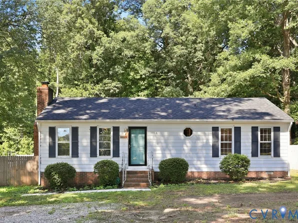 12716 S Chester Rd, Chester, VA 23831
