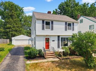 4533 Telhurst Rd, South Euclid, OH 44121