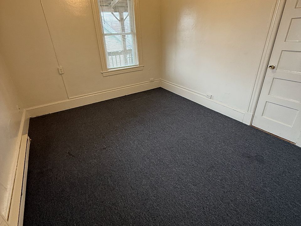 2nd image of 9 Irving St APT 3