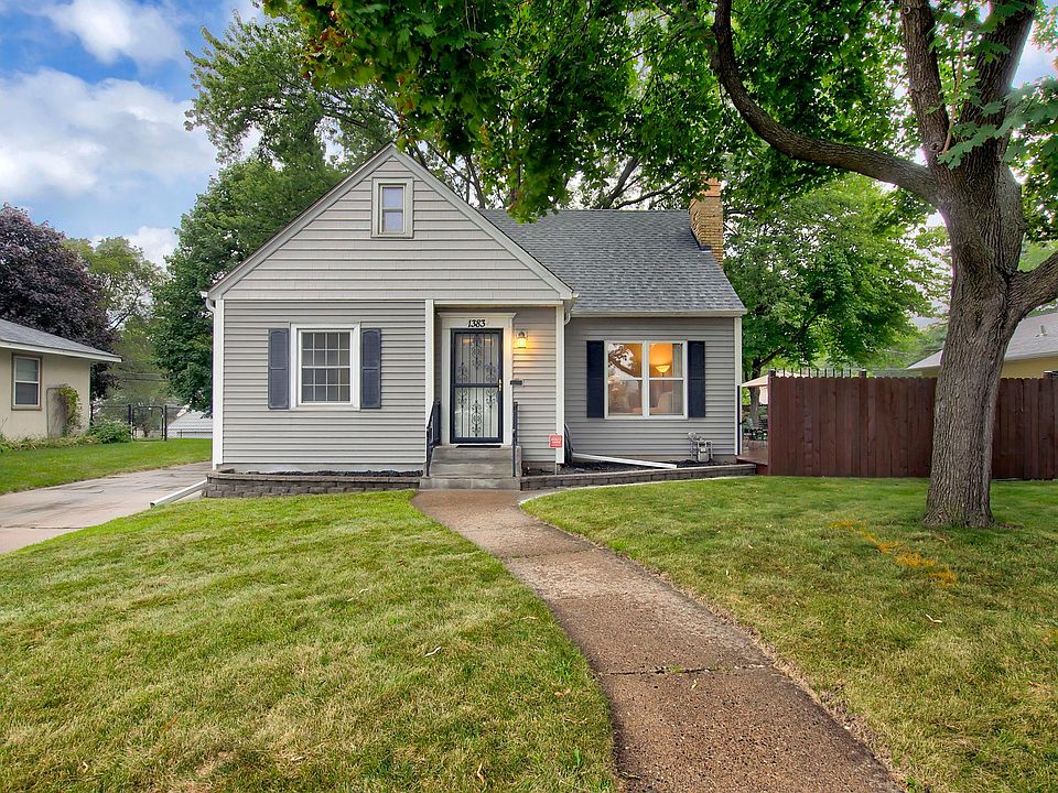 1st image of 1383 6th St E