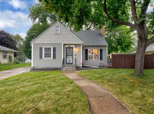 1383 6th St E, Saint Paul, MN 55106