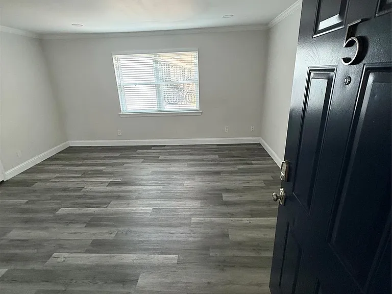 8714 Ilona Ln #6 — Photo 11