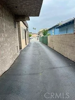 5855 Tujunga Ave #6 — Photo 10