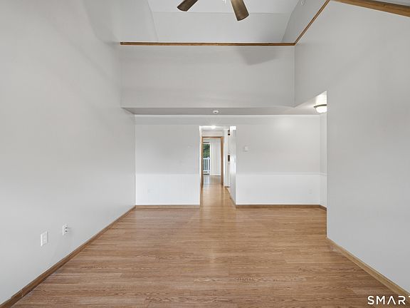 5th image of 1221 Washington Street #8