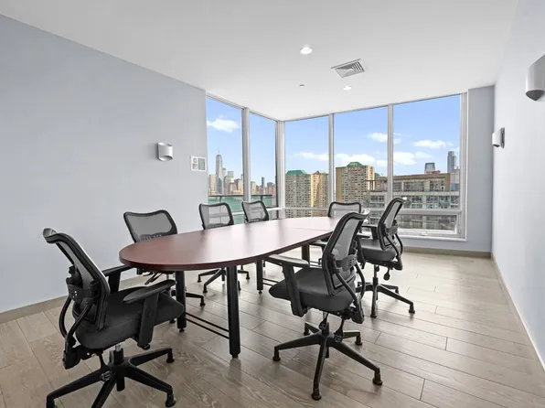 1 Shore Lane image 23 of 31