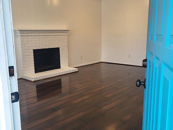 2nd image of 7594 San Felice Cir