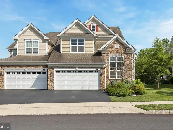 72 Iron Hill Way, Collegeville, PA 19426