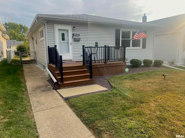 1432 Locust St, Quincy, IL 62301