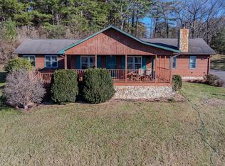 817 Waterberry Rd, Woodlawn, VA 24381
