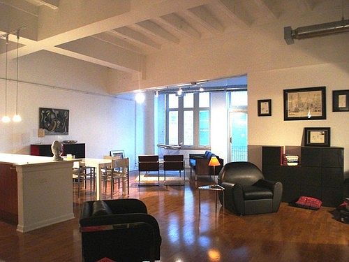 3rd image of 1225 W Morse Ave APT 209