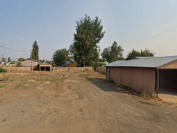 248 W Dawson St, Halfway, OR 97834