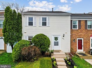 12947 Ridgemist Ln, Fairfax, VA 22033