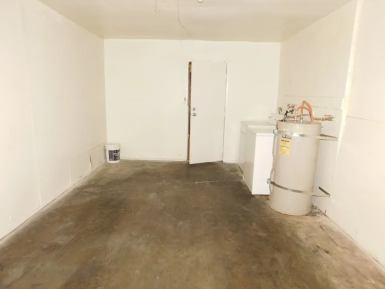 5228 Greene Ln — Photo 13