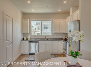 136 Loganberry Ct, Woodland, WA