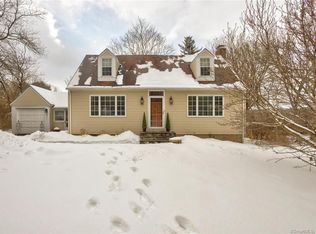 217 W Rocks Rd, Norwalk, CT 06851