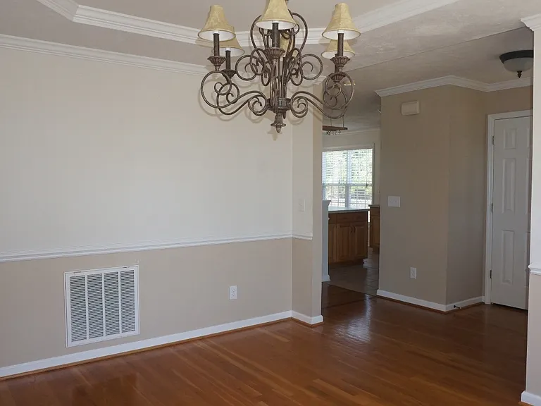 87 Arlington Dr — Photo 11