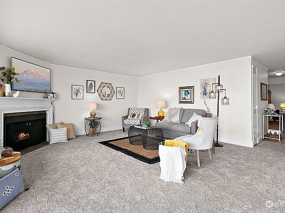 4th image of 22315 6th Avenue S #A208