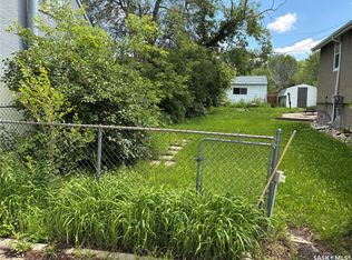 1447 MCINTOSH Street, Regina, SK S4T 5C4