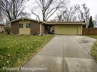 2806 N 97th Ave, Omaha, NE 68134