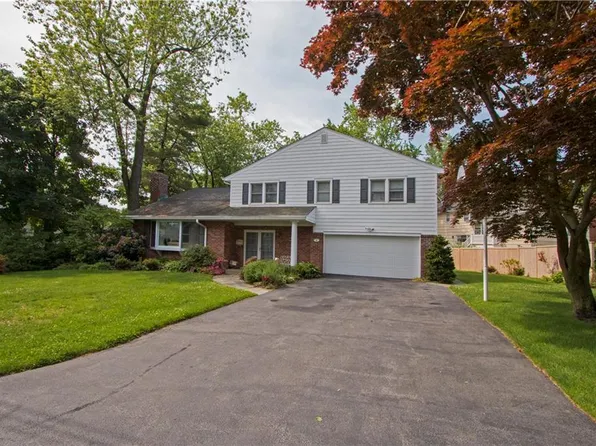 4 Fraydun Pl, Rye, NY 10580