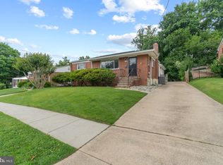 2711 Henderson Ave, Silver Spring, MD 20902