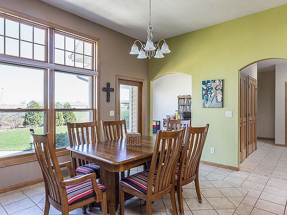 5th image of W6172 Shagbark Hickory Ln