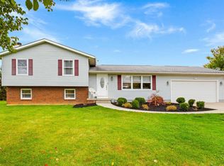 5660 Clover Valley Rd, Johnstown, OH 43031