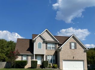 2168 Loudenslager Dr, Thompsons Station, TN 37179