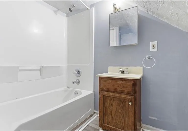 3333 Desota Ave #3 — Photo 4