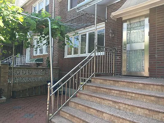 Rented by Prime Realty | media 14