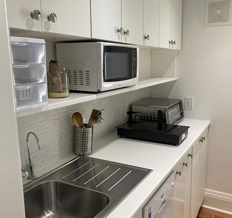 galley kitchen