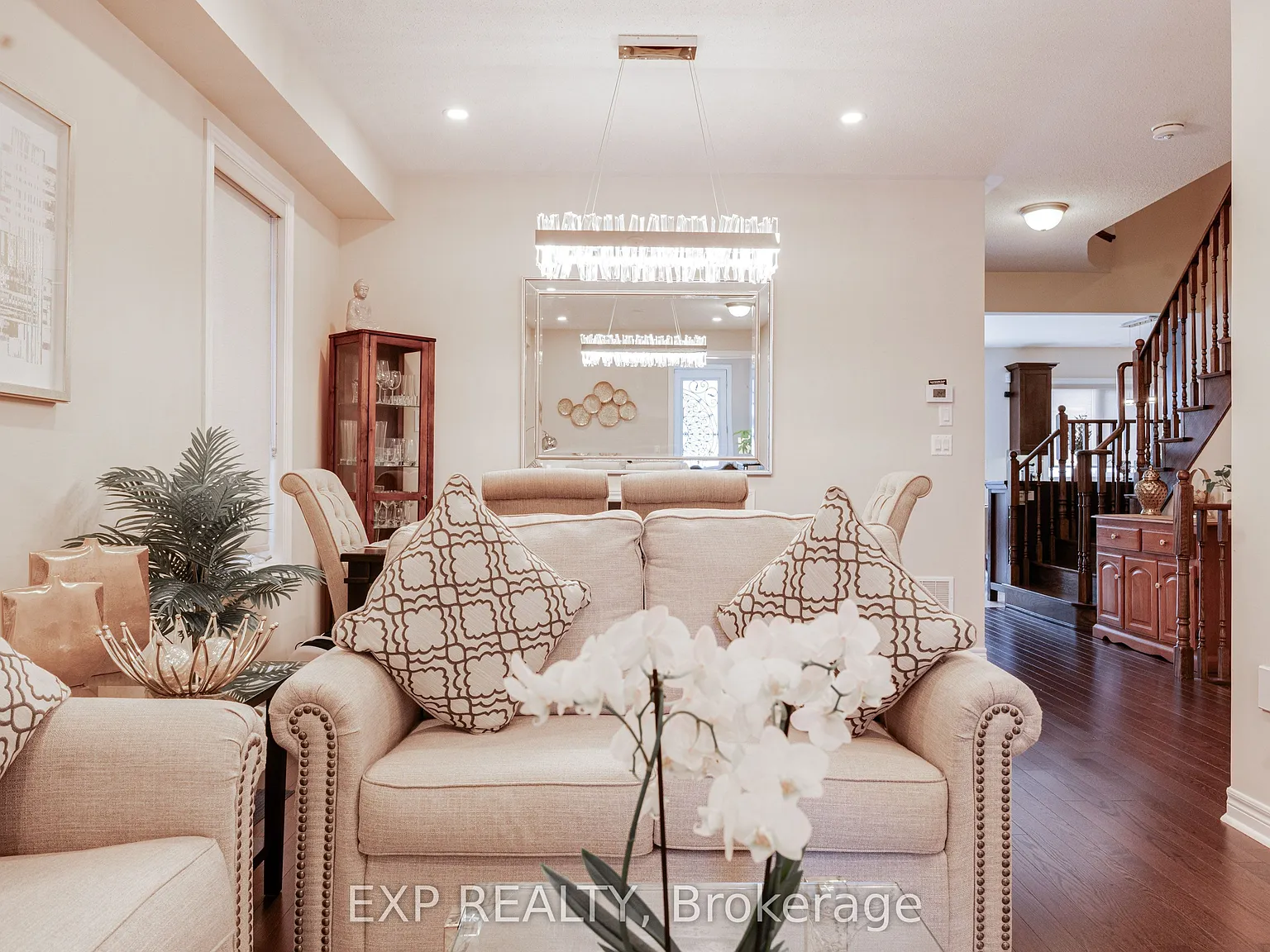 4 bed, $3,700 — Photo 4