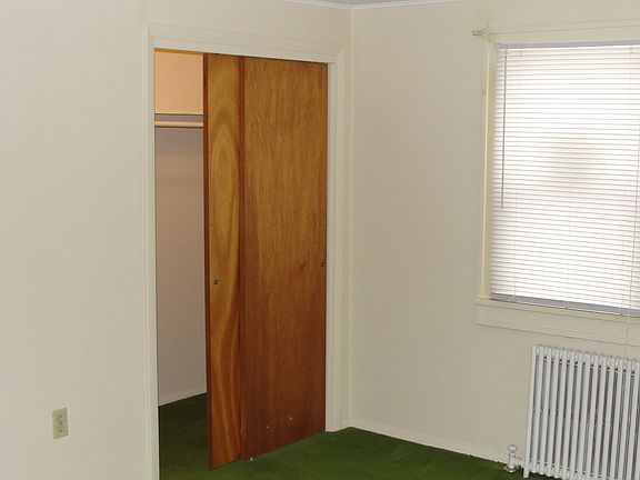 Living Room w walk in closet