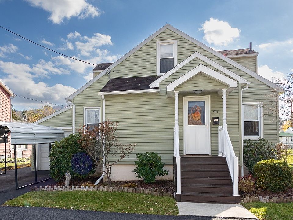 1st image of 90 Gilmore Ave