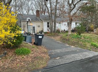 4 Blackthorn Path, Forestdale, MA 02644